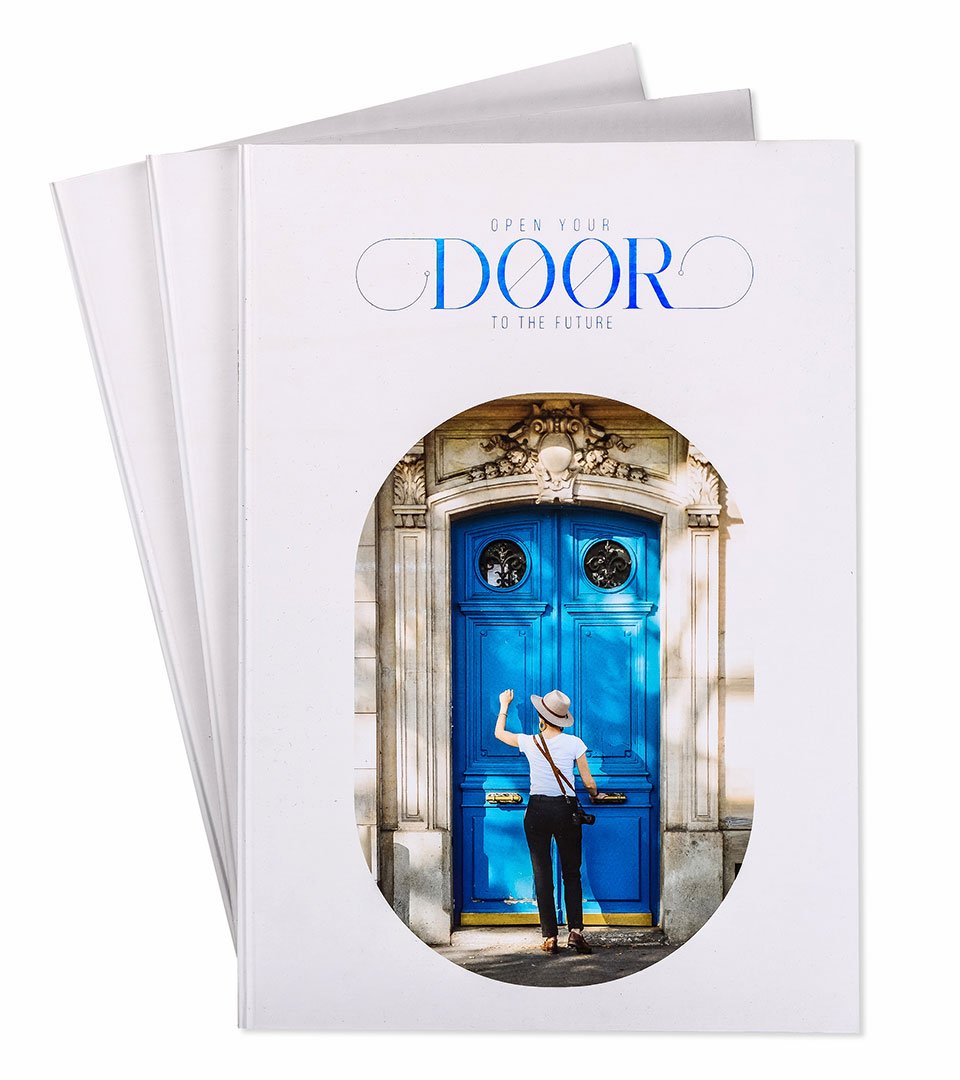 Зошит офісний А4 “Двері у майбутнє” фото 1